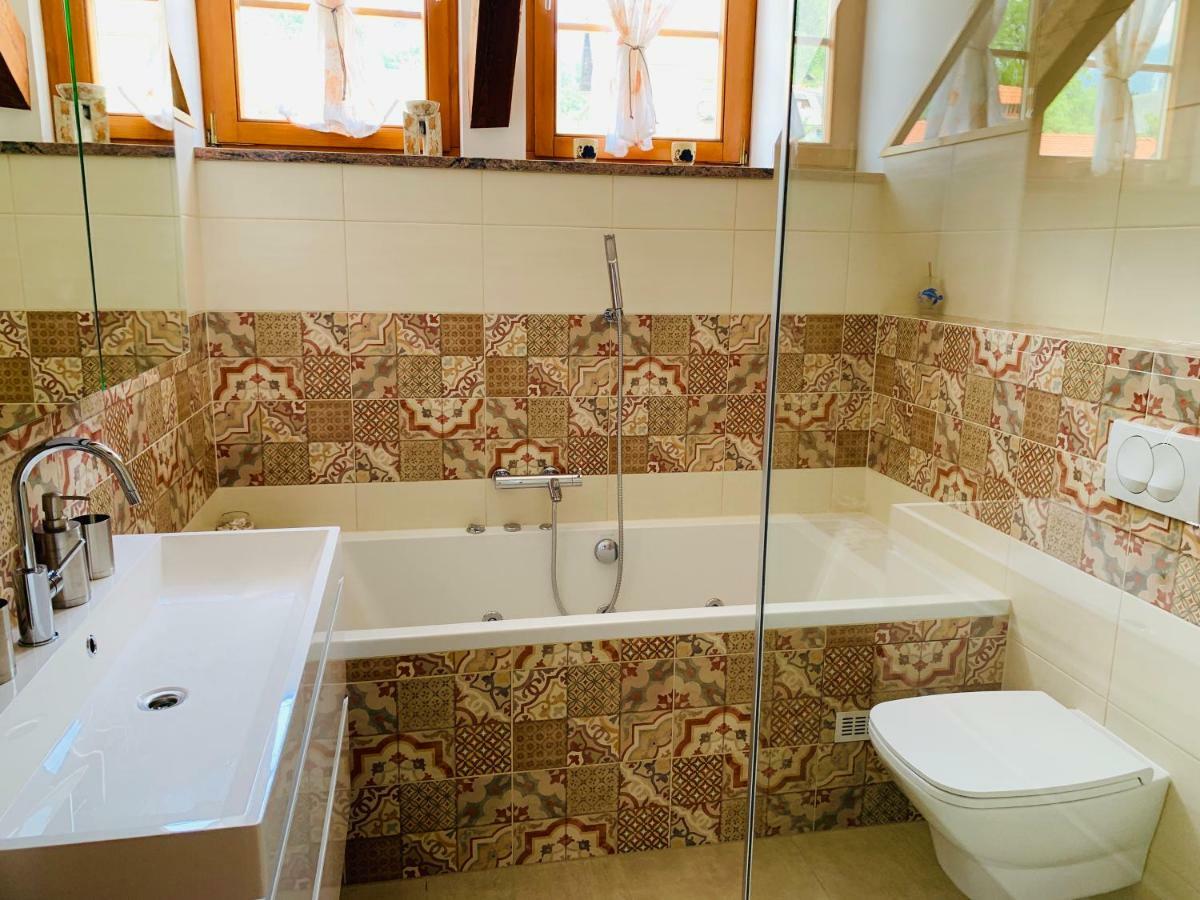 Status Apartments Блед Екстериор снимка